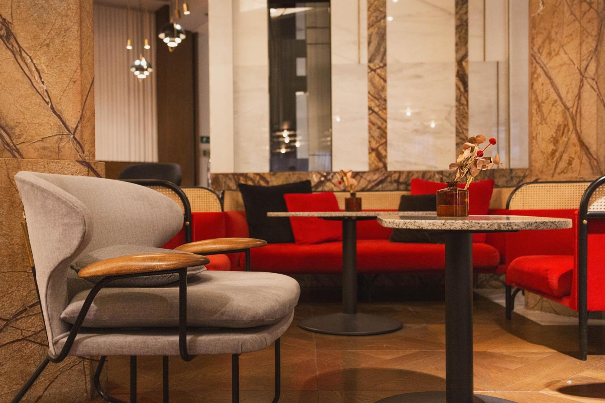 Hotel Hyatt Centric Gran Via Madrid Esterno foto Interior of the restaurant